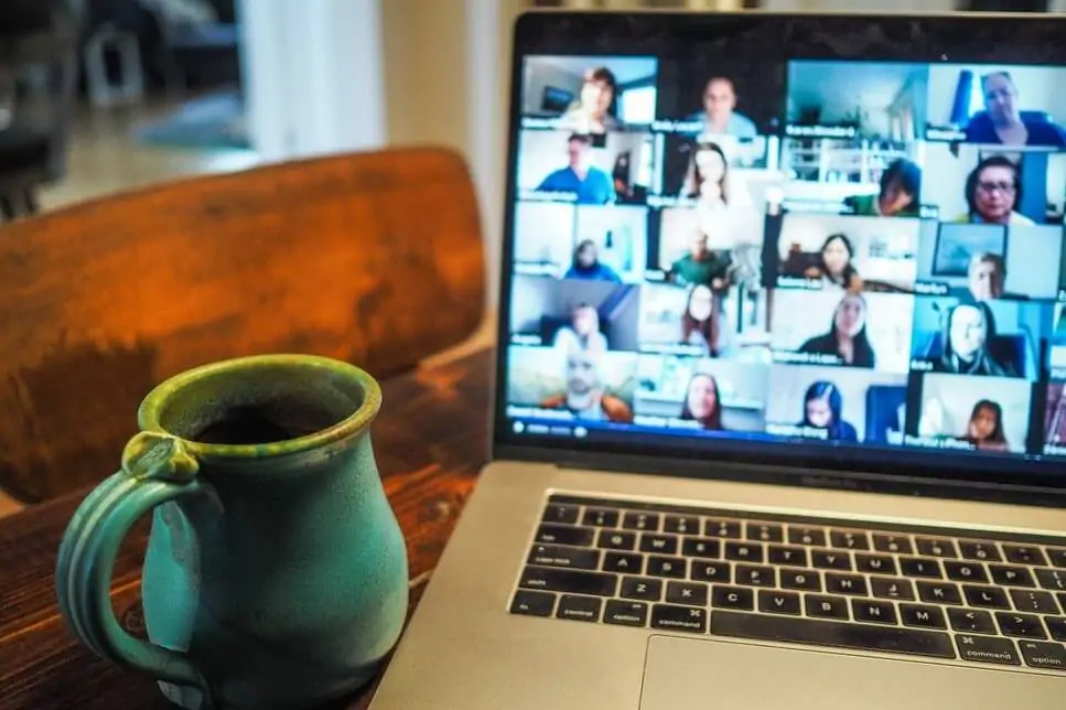 zoom online meeting image by Chris Montgomery https://unsplash.com/photos/smgTvepind4